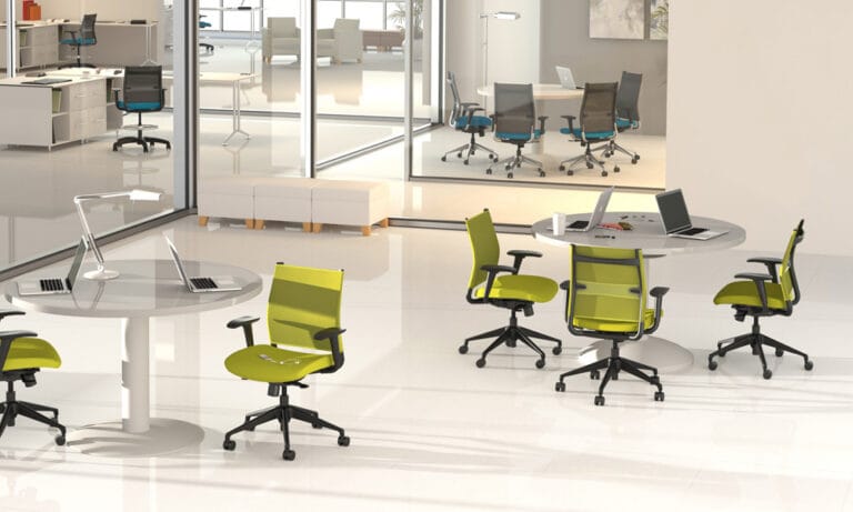 Office Chairs – The constant piece of furniture
