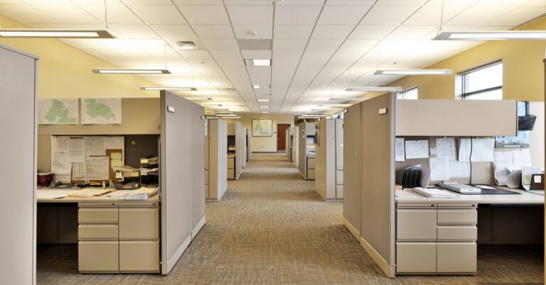 4 Reasons Soundproofing Office Cubicles Is Important